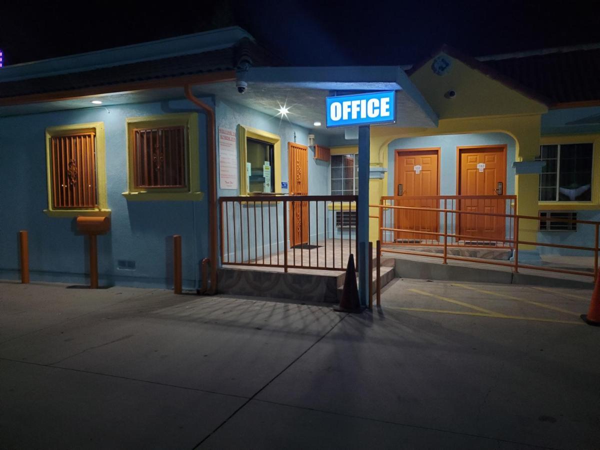 البوابة الجنوبية Sunrise Inn المظهر الخارجي الصورة